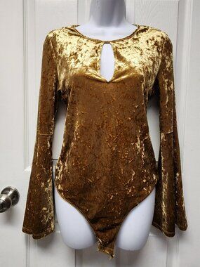BCBGENERATION Bell Sleeve Crushed Velvet Bodysuit - S (PRE-LOVED)